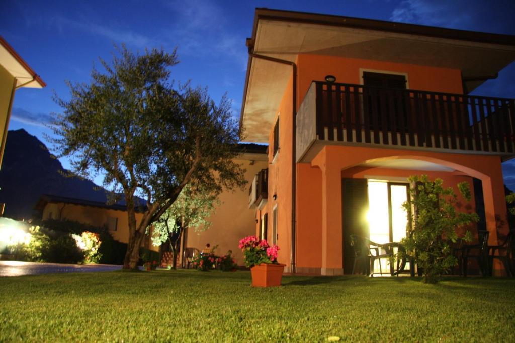 Casa Martinelli Apartamento Torbole Sul Garda Exterior foto