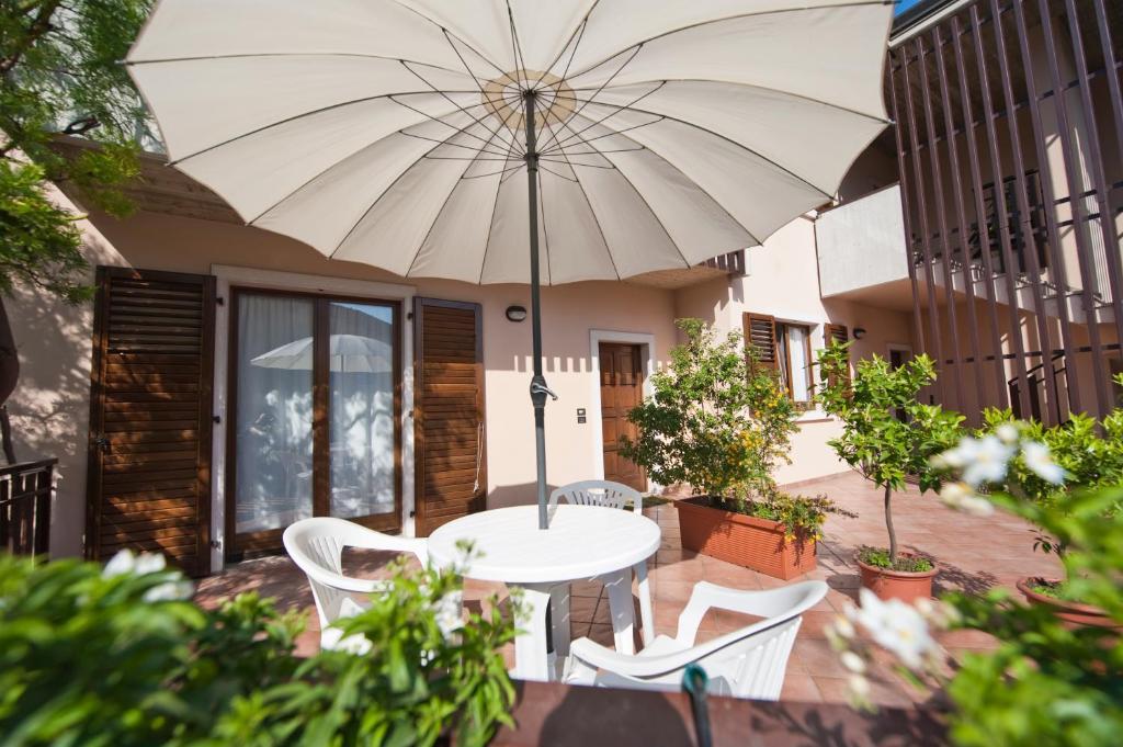 Casa Martinelli Apartamento Torbole Sul Garda Exterior foto