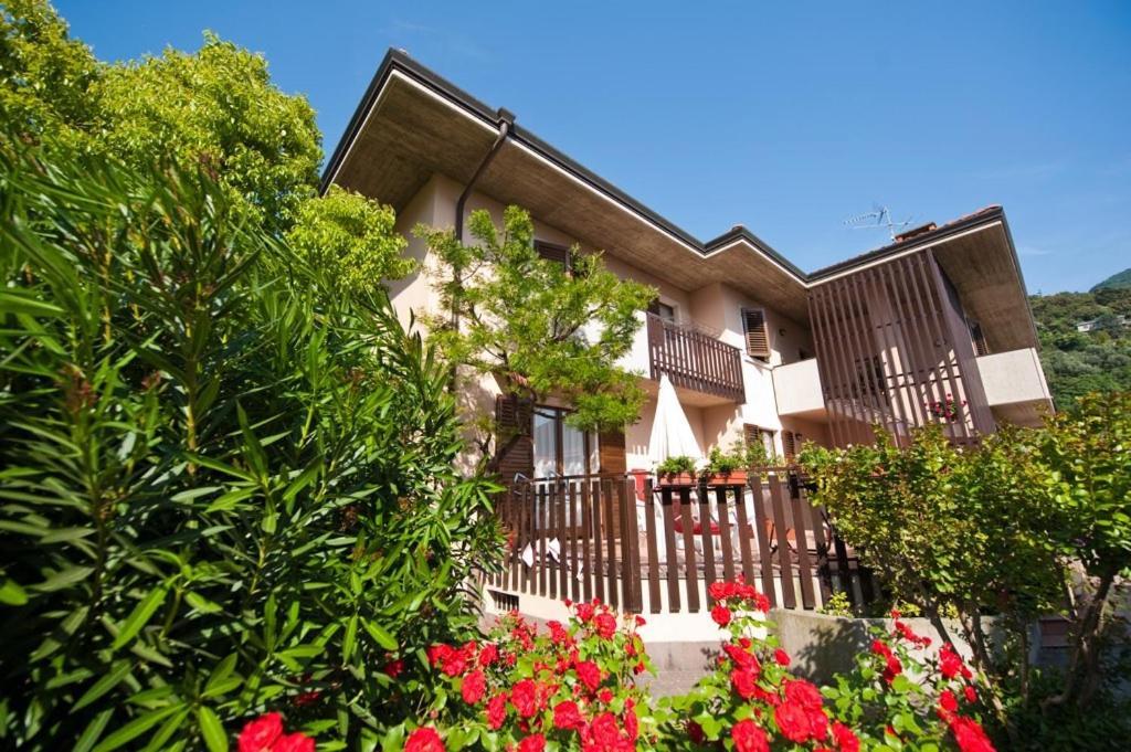 Casa Martinelli Apartamento Torbole Sul Garda Exterior foto
